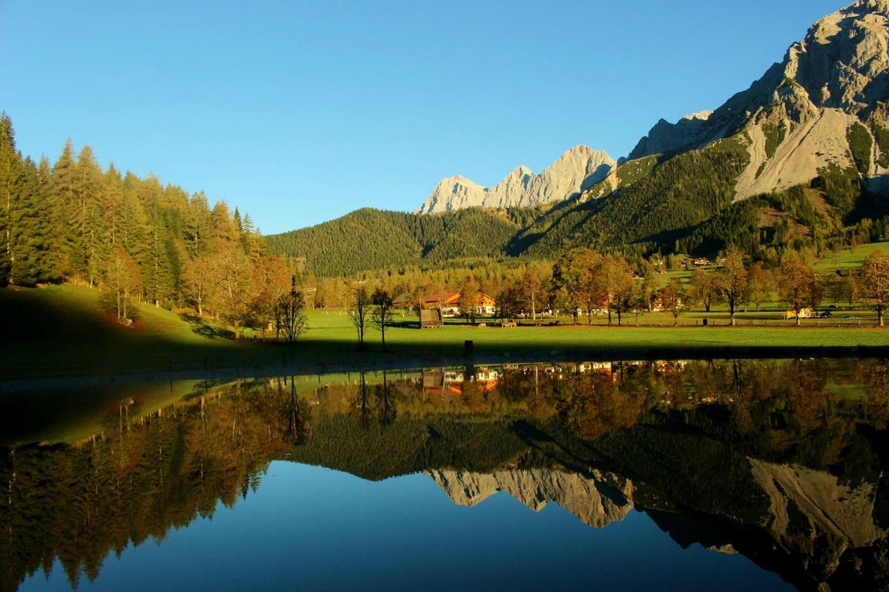 Haus Intaba Apartamento Ramsau am Dachstein Exterior foto