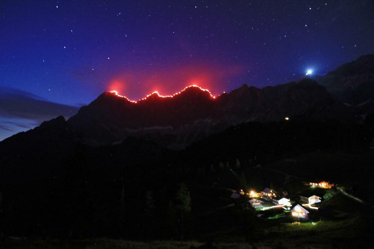 Haus Intaba Apartamento Ramsau am Dachstein Exterior foto